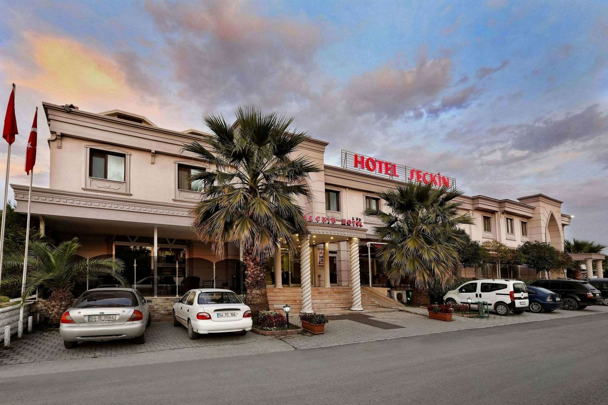 Seckin Hotel